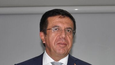 Nihat Zeybekçi kimdir?