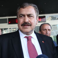 Veysel Eroğlu kimdir?