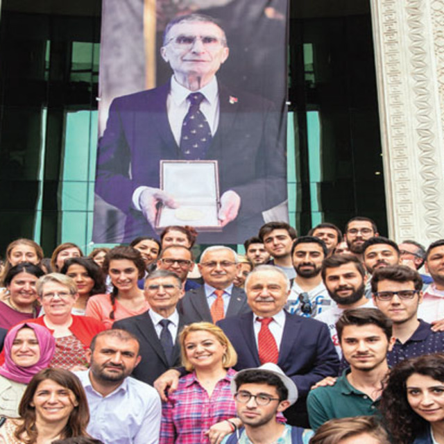 'Kendimi popstar gibi hissediyorum'