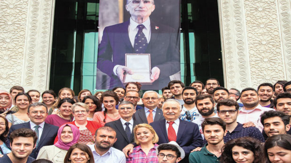 'Kendimi popstar gibi hissediyorum'