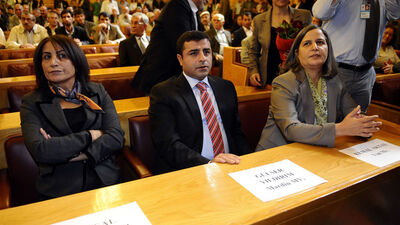 HDP'den dokunulmazlık hamlesi