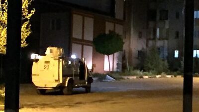 Polis ile teröristler arasında çatışma!