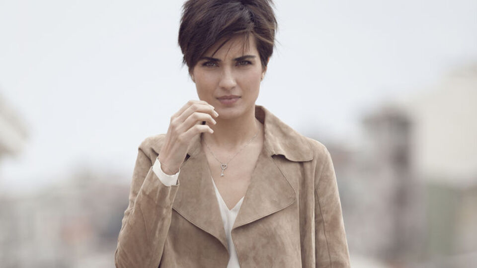 'Tuba kamyon şoförü gibi yiyor'