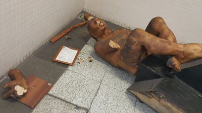 O heykel sergilenmeye devam edecek