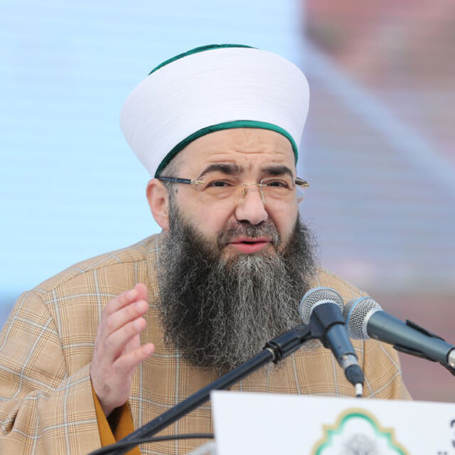 'Cübbeli Ahmet Hoca'nın yargılanmasına başlandı