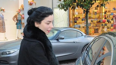 Ünlü oyuncunun panik anları!