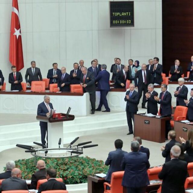 65. Hükümet'e 315 güvenoyu