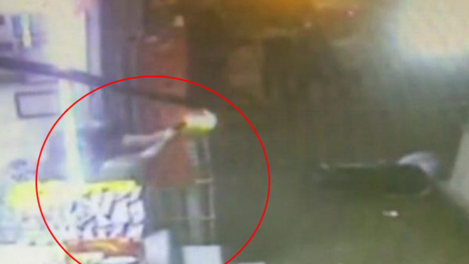 Husumetlileri kapıya gelince...