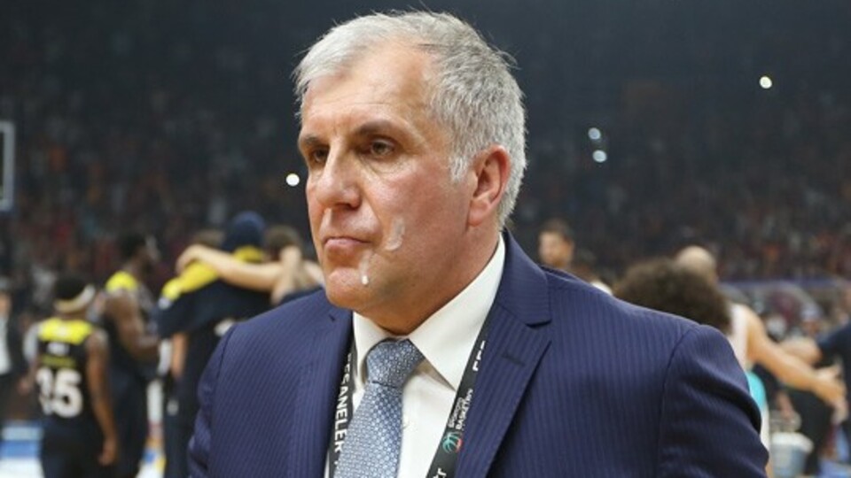 "Obradovic'in yüzüne tükürdüler!"