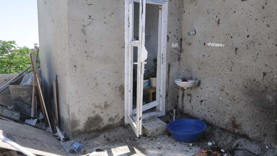 Bombayı giyip gelirim!