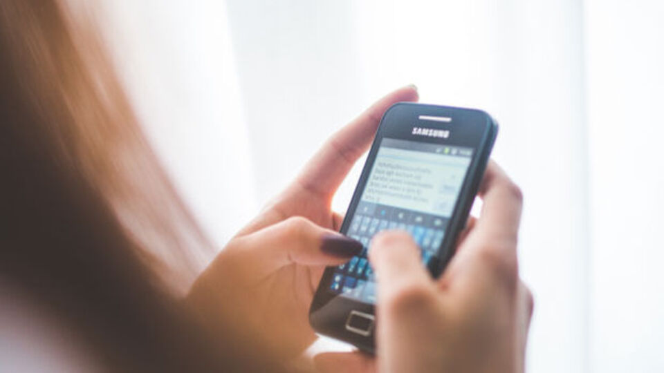 Cep telefonları kanser yapıyor!