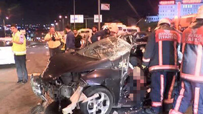 Beylikdüzü'nde feci kaza: 1 ölü, 3 yaralı!