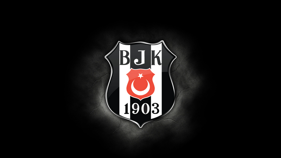 Yıldız futbolcu Beşiktaş'ı istiyor!