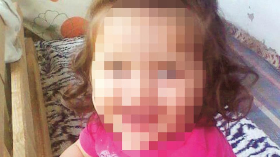 "Kızımı yastıkla boğdular"