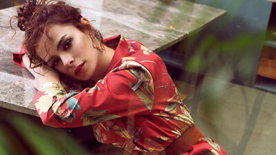 Tangalı videosu tartışma yarattı