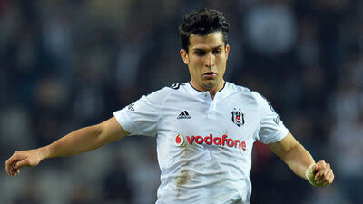 Necip Uysal'a sürpriz teklif!