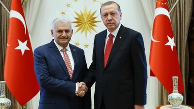 Erdoğan Uganda'da, Yıldırım KKTC'de; devlet o isimlere emanet