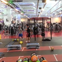 Zor durumdaki üyelere yol gösterdi