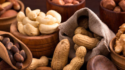 Türk kuruyemiş devi resmen satıldı!