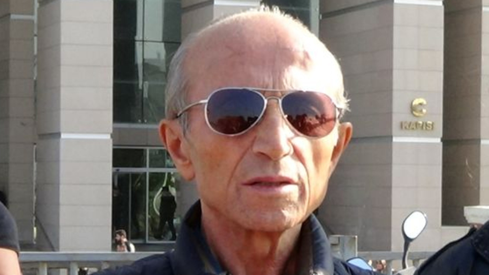 Yaşar Nuri Öztürk'ten kötü haber