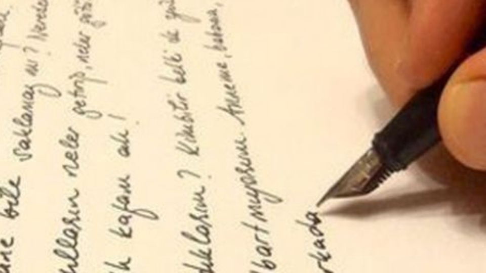 Eğer el yazınız bozuluyorsa dikkat!