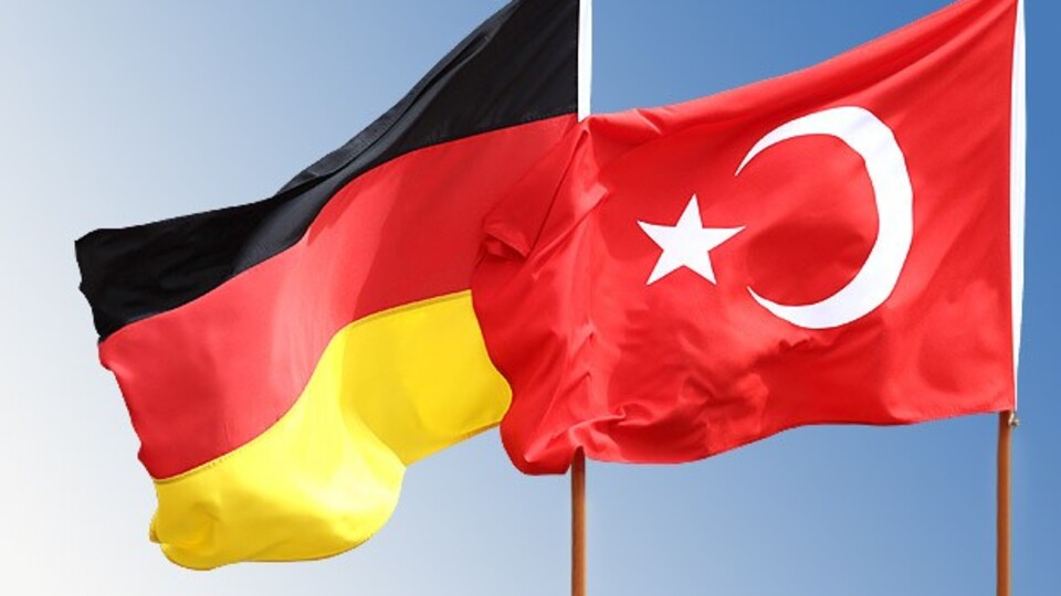 Almanya 'soykırım' dedi