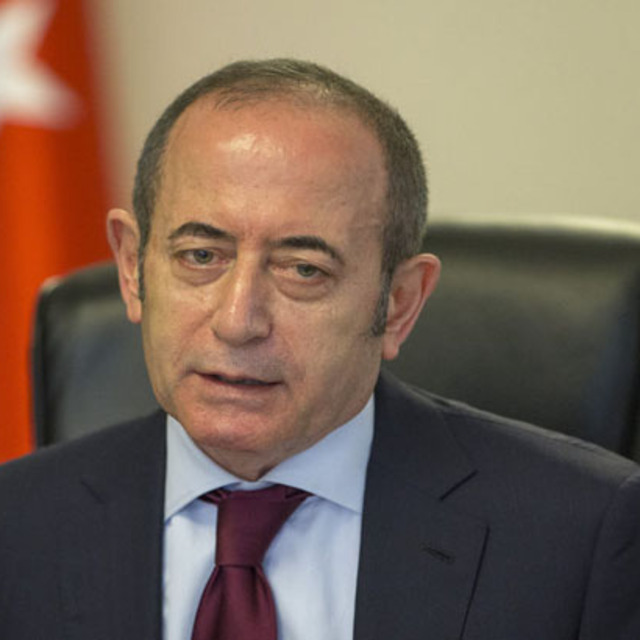 Hamzaçebi: Parlamenter sistemde, seçimle gelen iki kişi olmaz