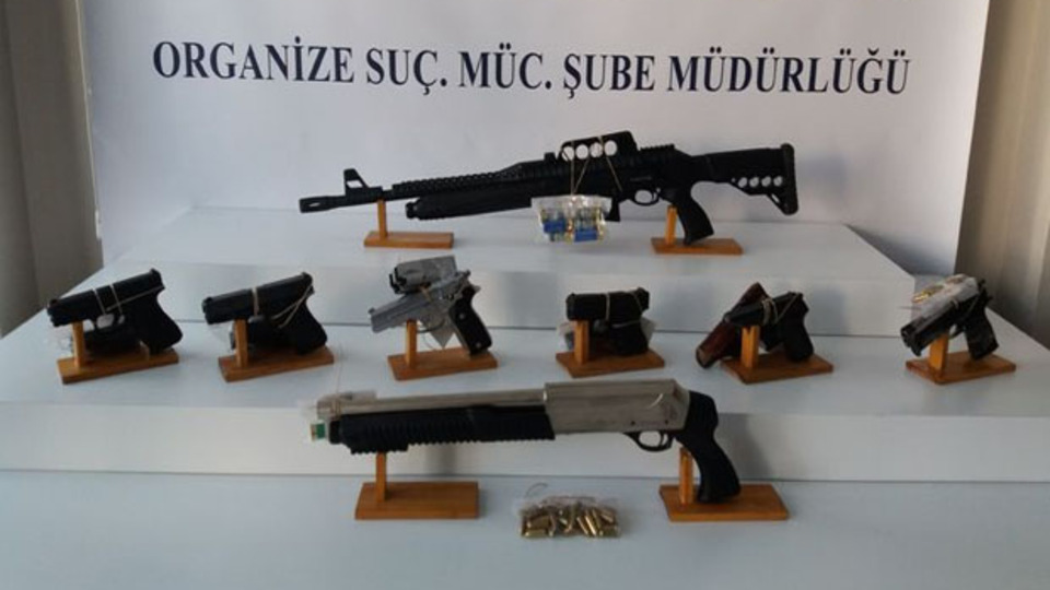 Sedat Şahin'in silah deposuna baskın
