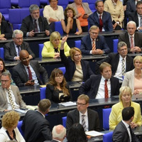 'Soykırım' tasarısına ret oyu veren tek vekil: Bize düşmez