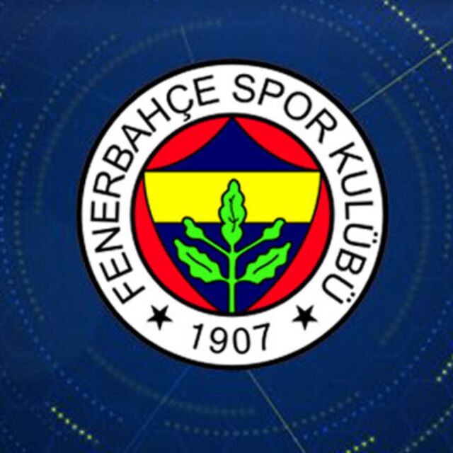 Yıldız futbolcu, F.Bahçe için kampı terk etti