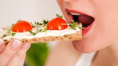 Sahuru atlama, iftarda abartma!