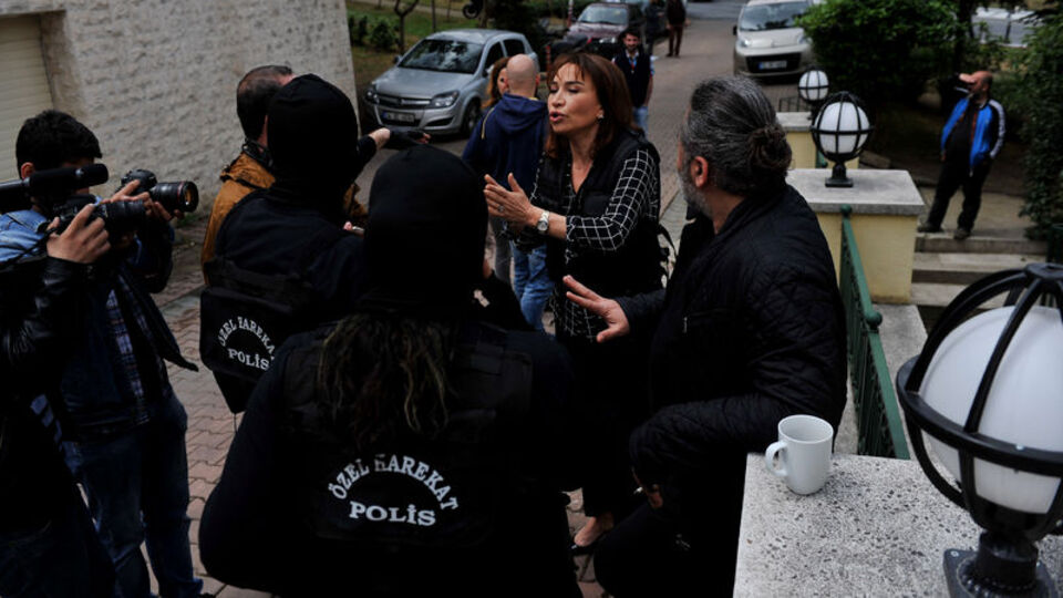 Ünlüleri gafil avladı!