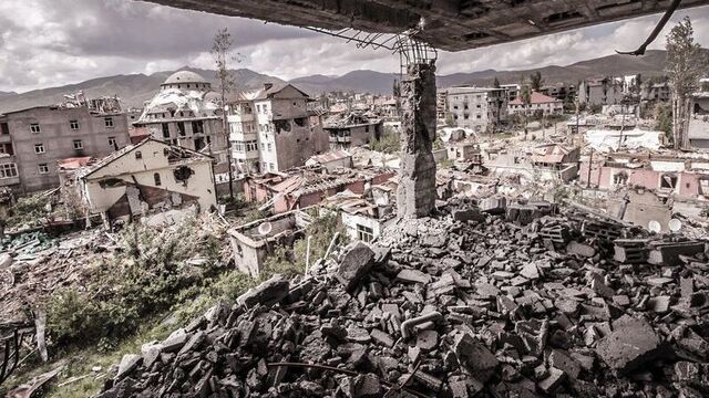 Hakkari'de gösteri ve yürüyüş yasağı kaldırıldı