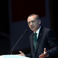 Erdoğan'dan taksi durağına ziyaret