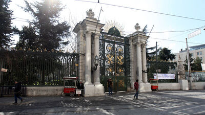 "Dolgun maaşla okul müdürü aranıyor"