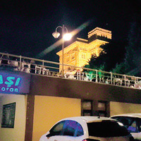 Hüsrev Gerede'de bangır bangır eziyet