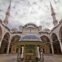 İşte saldırıda hasar gören caminin hikayesi