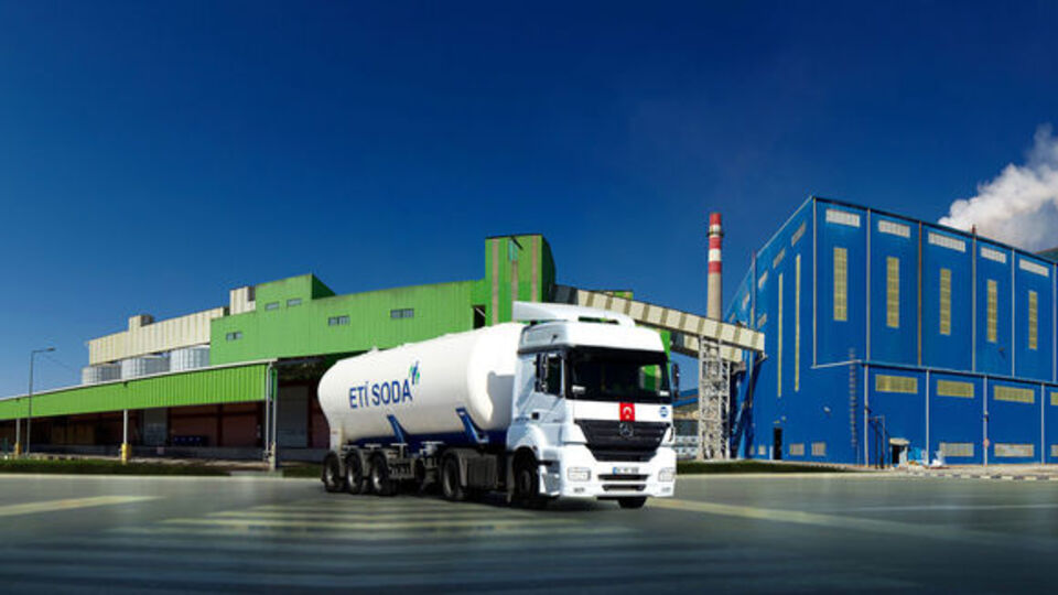 Eti Soda 10 sıra birden yükseldi