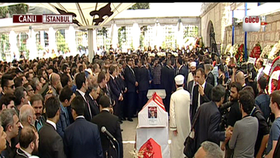 Vezneciler şehitlerine veda