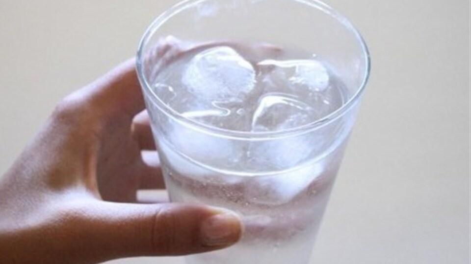 Böyle içmek ağız kokusu yapıyor!