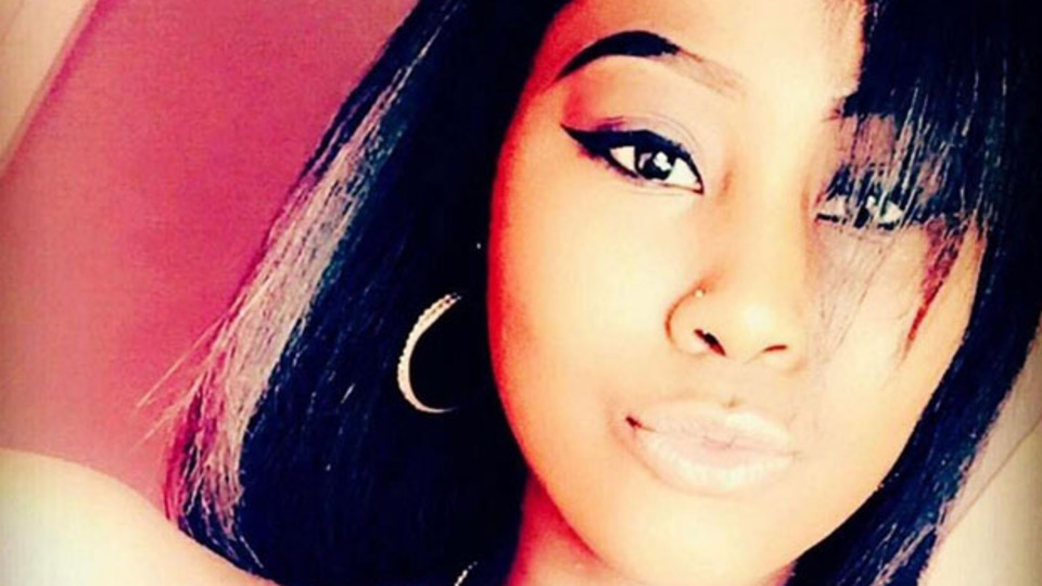 Çıplak videosu paylaşılan kız intihar etti