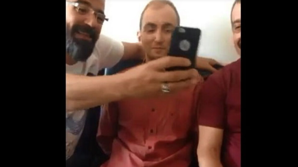 Atalay Filiz'le selfie çeken polislerle ilgili yeni gelişme!