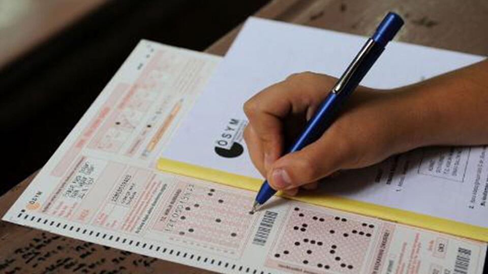 Bir soruyla binlerce kişinin önüne geçin