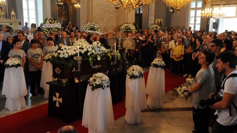 Akademisyen pastacı son yolculuğuna uğurlandı