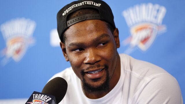 Kevin Durant çılgınlığı
