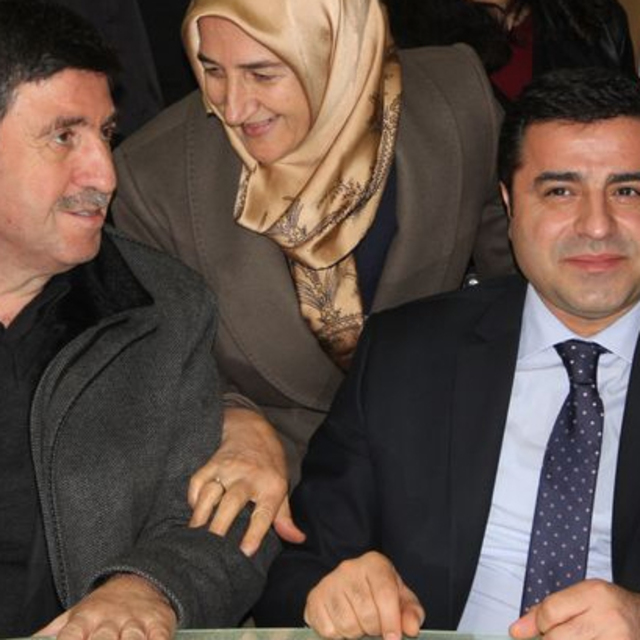 "Bu partiler kişilerle var olmadı"