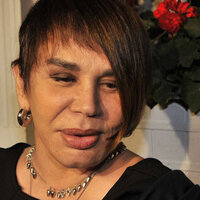 Sezen Aksu'dan oğlu Mithatcan Özer'e lüks araç