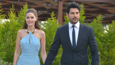 Fahriye Evcen ve Burak Özçivit aşkını kim kurtardı?