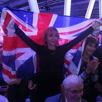 İngiltere'de Brexit destekçileri öne geçti