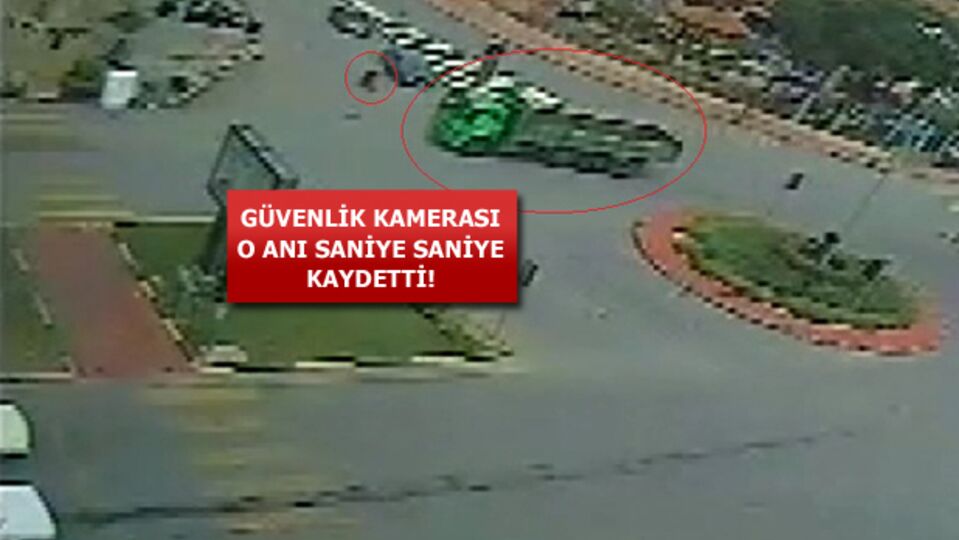 Kamyona çarpan motosikletlinin feci sonu!
